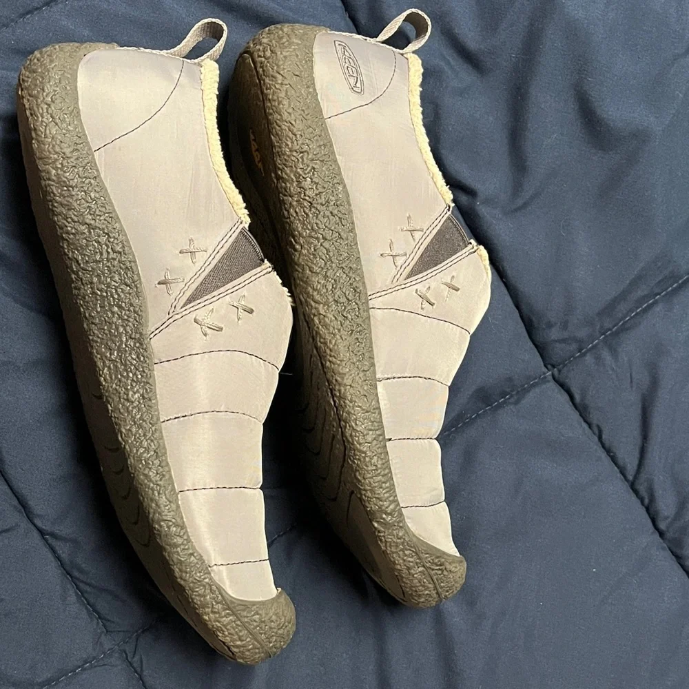 Keen Gray Quilted Slip-On Shoes 9 EU 39.5 - Picture 13 of 14